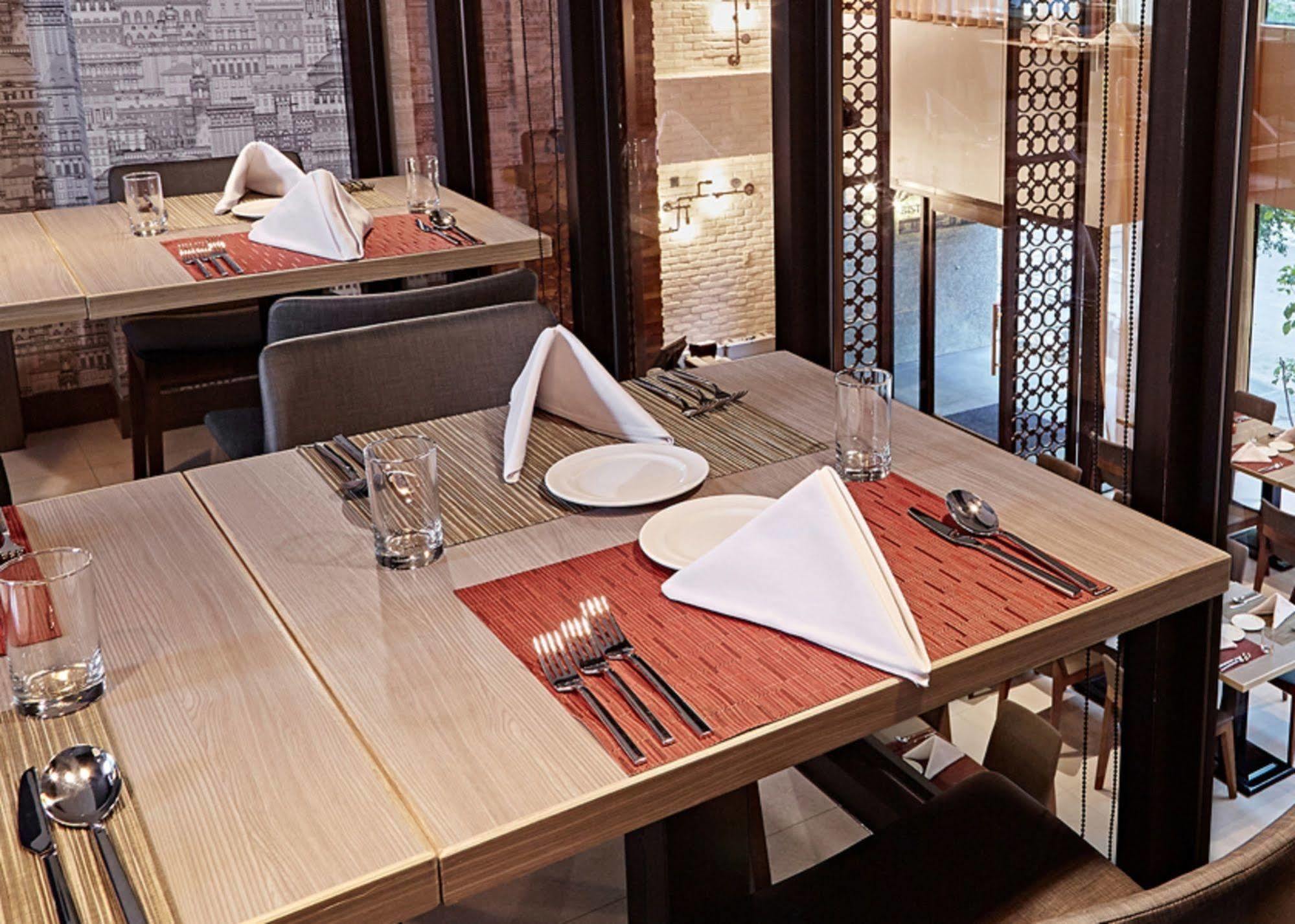 Hotel Sukimi Tainan Exterior photo