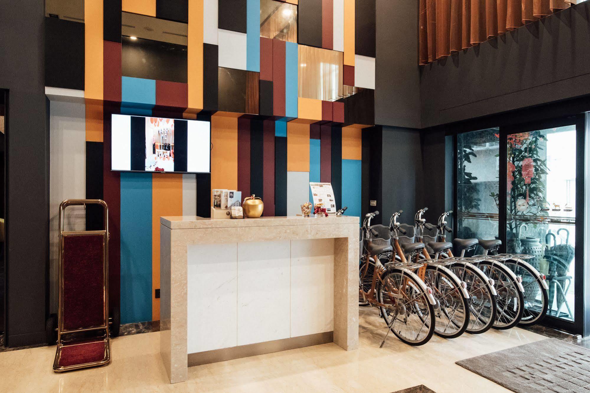 Hotel Sukimi Tainan Exterior photo