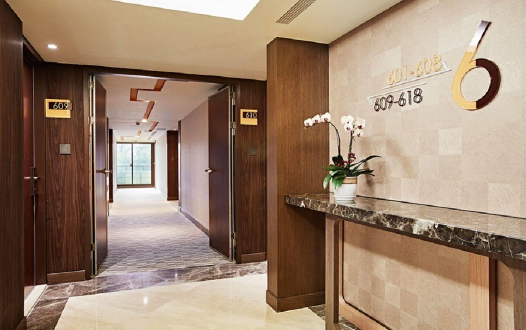 Hotel Sukimi Tainan Exterior photo